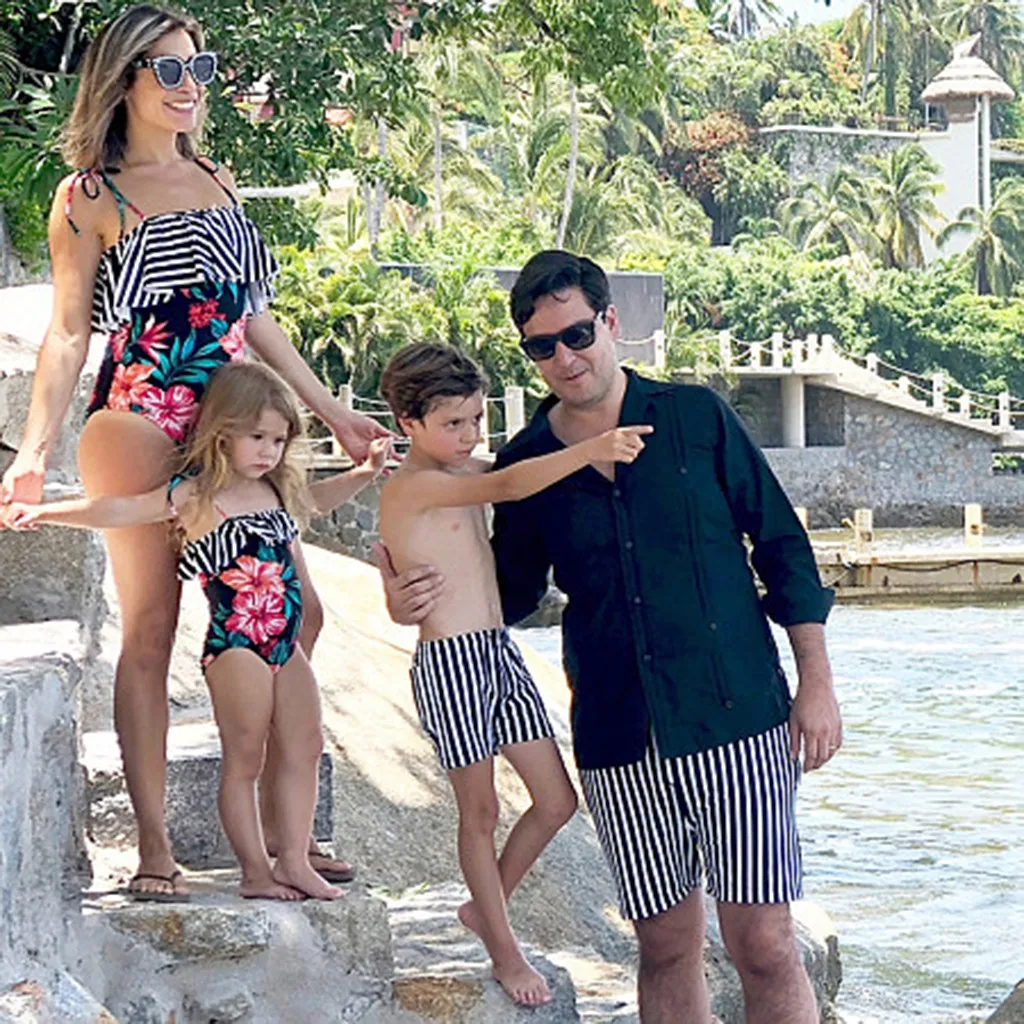 

Womail family matching swimwear beachwear mommy and me swimsuit mother daughter father son clothes dresses high waist bikini