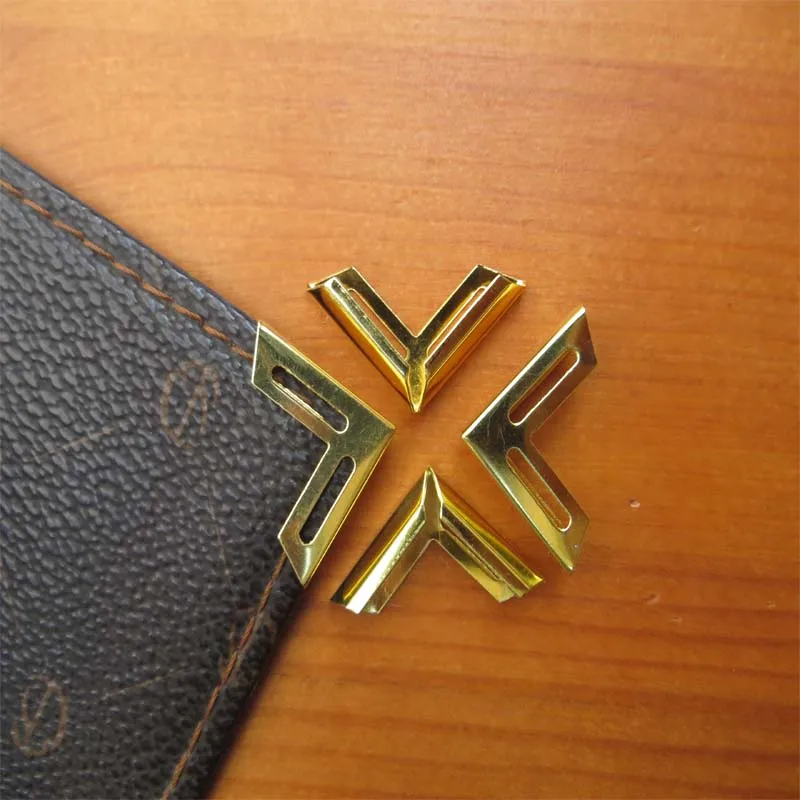 18mm Golden Decorative Metal Corner Brackets For Books Scrapbooking