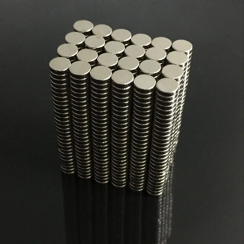 

2019 100 200pcs Bulk Small Round NdFeB Neodymium Disc Magnets Dia 4mm X 1mm N35 Super Powerful Strong Rare Earth
