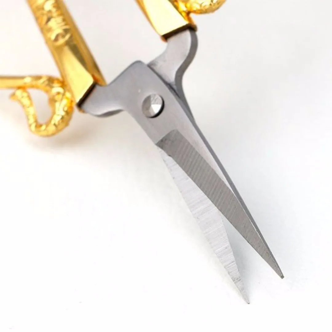 Embroidery handicraft Craft Vintage cross European ZAKKA Fabric scissor stitch DIY Sewing Tailor Cut Art Retro classic Antique