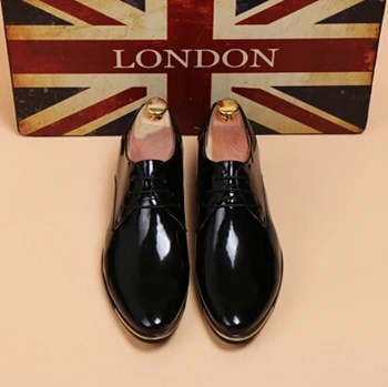 

Nice New Summer Style Fashion Brand Men Patent Leather Men Flats lace-up Breathable Loafers Comfortable Driving Shoes
