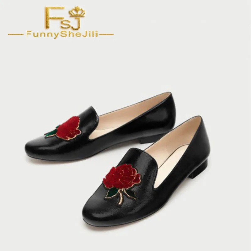 black_round_toe_flats_embroidery_square_toe_loafers_for_women_1_