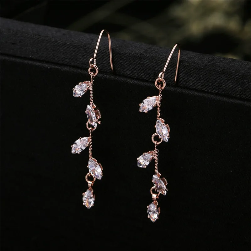 

WIN-B Cut Cluster Leaves Zirconia Crystal Long Dangle Drop Earrings Hanging Earrings Shiny Leaf Bridal Wedding Jewelry Women