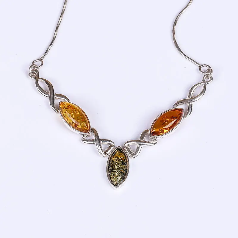 

Beeswax pendants female models 925 sterling silver amber necklace short section of chicken oil yellow old bees necklace