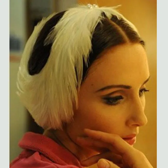 

Free Shipping White Feather Swan Lake Ballet Headwear,Pearl Decor Nutcracker Ballet Headpiece,Hand Made Hair Accessory