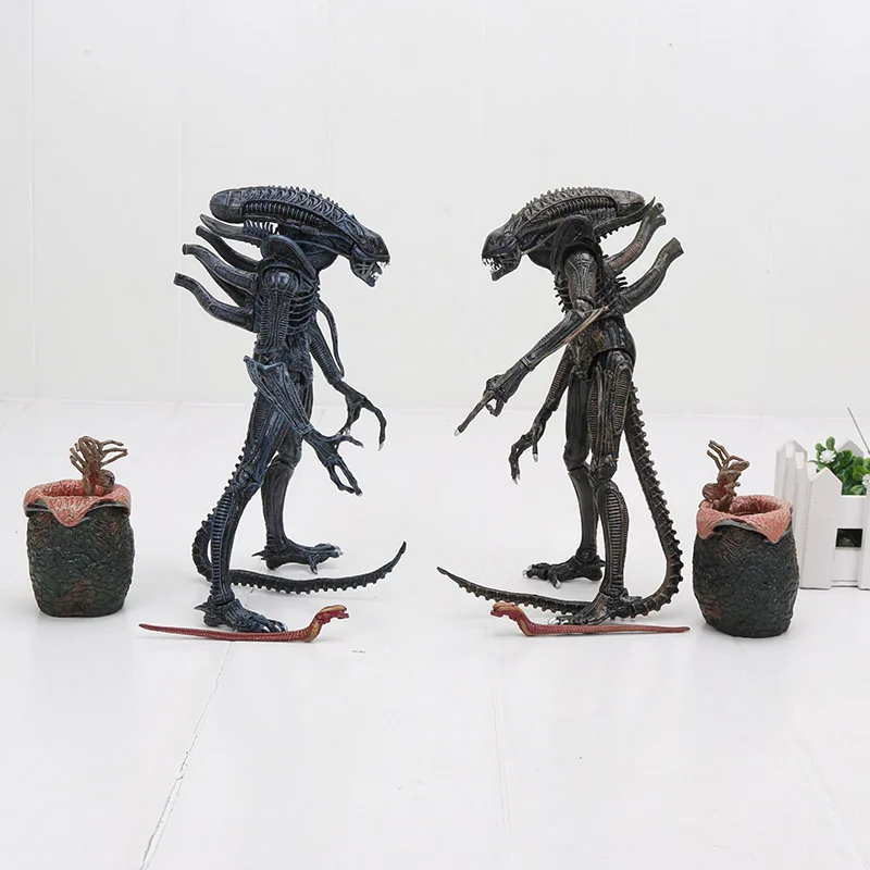 

Aliens Figure 1986 Alien + Eggs + Facehuggers + Chestburster PVC Action Figure Collectible Model Toy 5-21cm