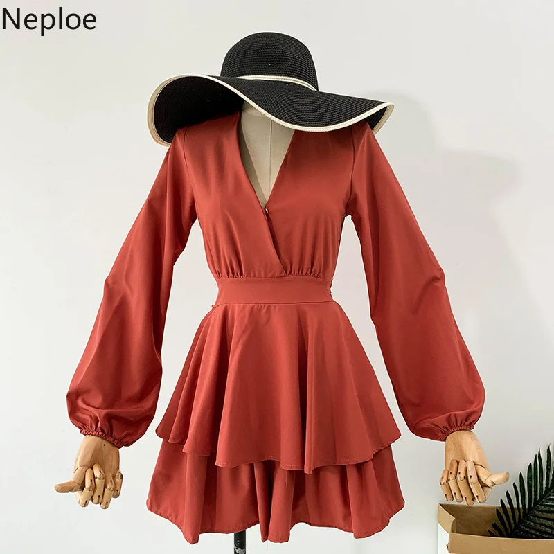 

Nepole Solid Ruffles Women Jumpsuits Casual V-Neck Puff Sleeve Playsuit 2019 Summer Vacation Fake Two Piece Short Jumpsuit 43072
