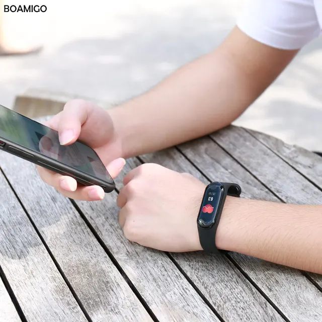 BOAMIGO Smart Watch IP67 Waterproof Call Reminder Calories Heart Rate Monitor Men Women Bluetooth Smartwatch For Ios  Android