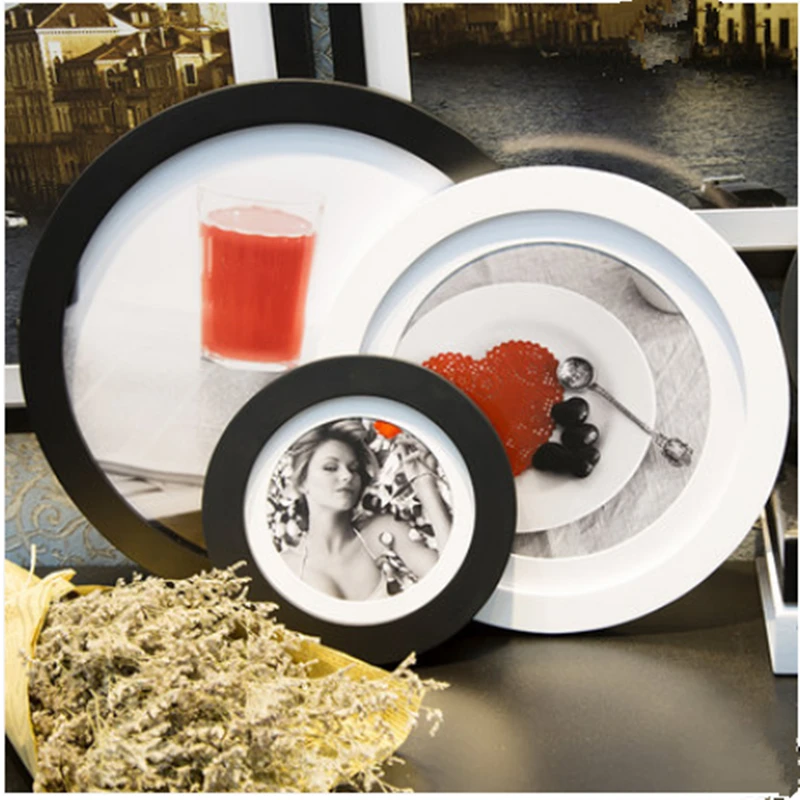 Buy Creative European oval round wood picture frame