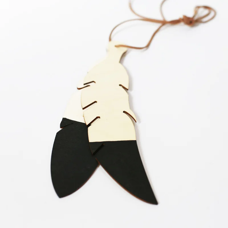 C Nordic INS tienda colgante pared pluma de madera con cuerda adornos habitación cama Decoración Accesorios juguete niños regalo de Navidad