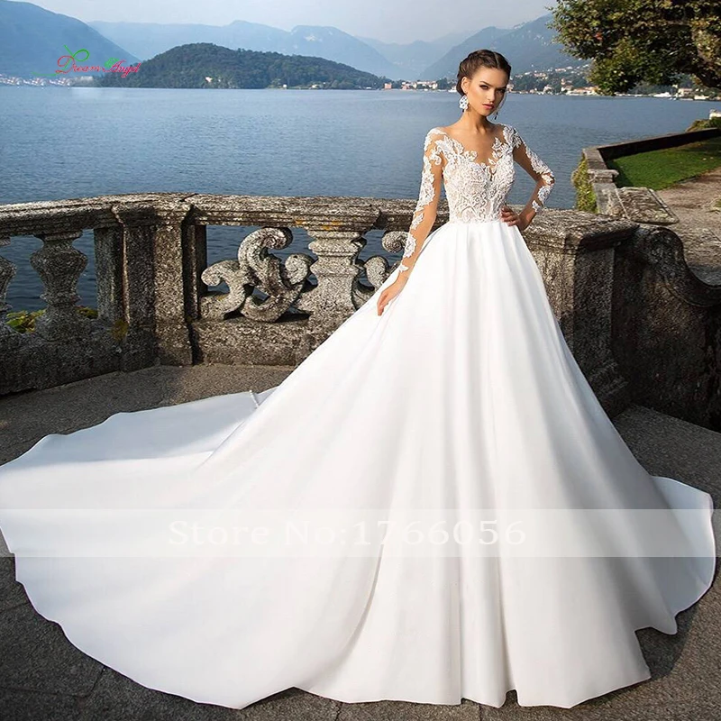 classic wedding gowns 2019