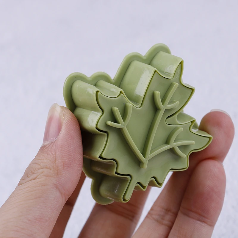 4 pcs/set Pastry Cake Biscuit Mold 4 Kinds Of Leaf Shape Plastic Cookie Cutters Set Spring Plunger Baking Tools