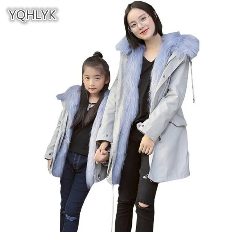 

Mom and daughter winter Faux fur coat family matching warm imitation fox fur coat mother kids jacket long Parker family clothes
