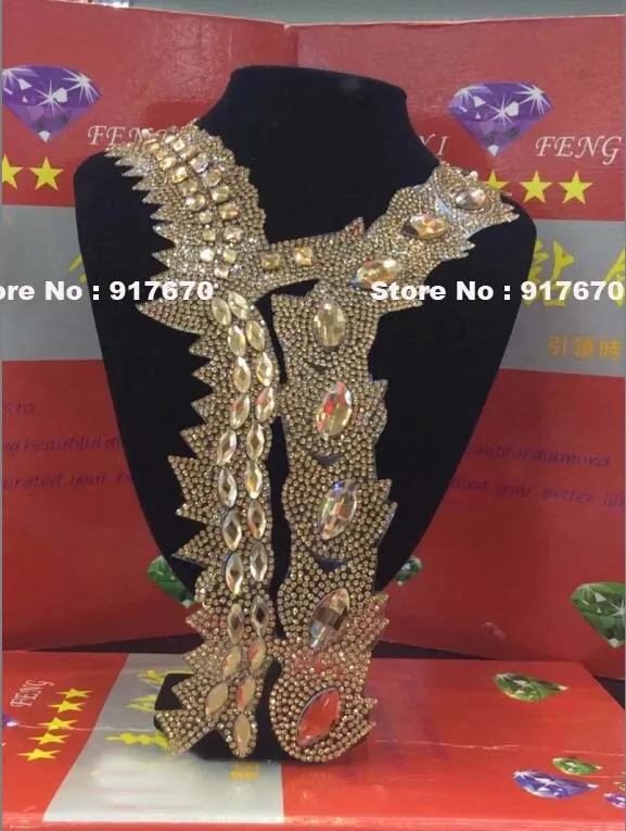 

Fashion Rhinestone Transfer Iron On Hotfix Crystal Applique, Bling Rhinestone Motif Patch Collar Applique