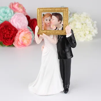 

New Arrival Wedding Romantic Bride Groom Toppers Couple Figurine Marriage Funny Cake Topper for Wedding Party Decoration