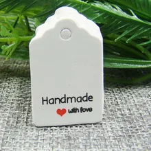 New 100pcs 3*2cm scallop white Handmade with love tags .gift /candy/ wedding /cookie handmade favors custom product hang tag