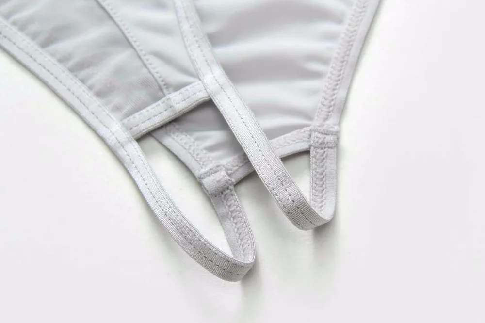 4300013486_1955360391