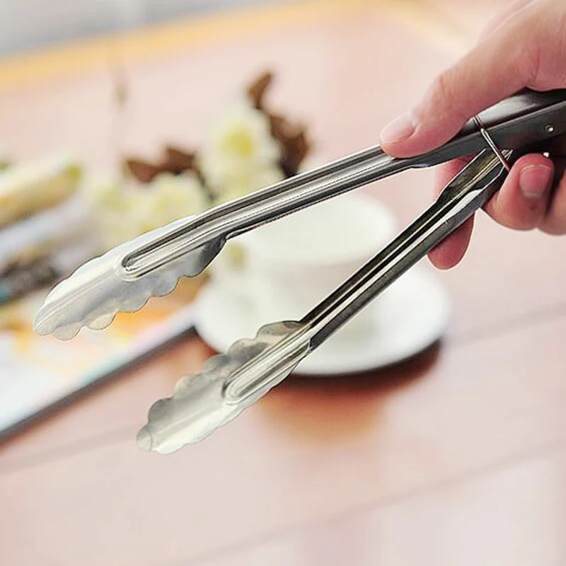 

1 Pcs 22cm Home Steel BBQ Tongs Baking Bread Clamp Barbecue Lock Design Grip Kitchen Food Vegetable Clips Kitchen Cooking Tools