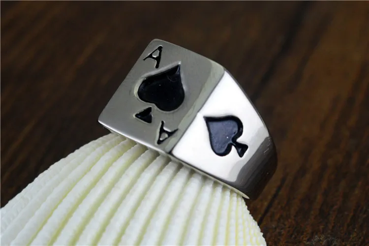 Хип-хоп 2 цвета США 7 до 13 Размер микро паве квадратные пики покер Кольцо IP покрытие золотого цвета кольца из нержавеющей стали для мужчин ювелирные изделия