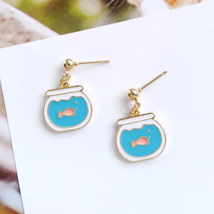 

Cute Cartoon Fish Tank Studs Earrings for students Lovely Enamel Fish earrings Unique Party Funny Jewelry wholesale