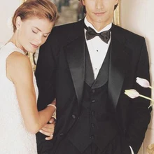 Изготовленные На Заказ Черные смокинги для жениха с двумя кнопками, с отворотом, лучшие мужские для шаферов, мужские свадебные костюмы(пиджак+ брюки+ жилет+ галстук