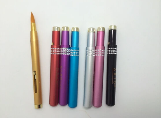 Pincel de Lábios Beleza a Nova Ferramenta de Beleza Mulheres Portátil Cosmética Retrátil Batom Gloss 3 Cheap Aplicador de sombra