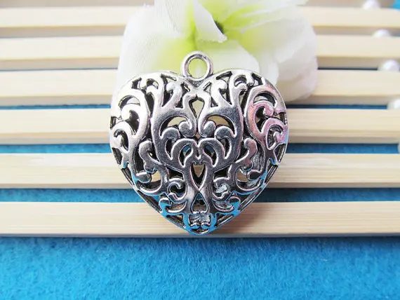 

20pcs 35mm AAAAA Quality Antique Silver tone Filigree Hollow Heart Pendant Charm,The Vampire Diaries Caroline Forbes's Charm