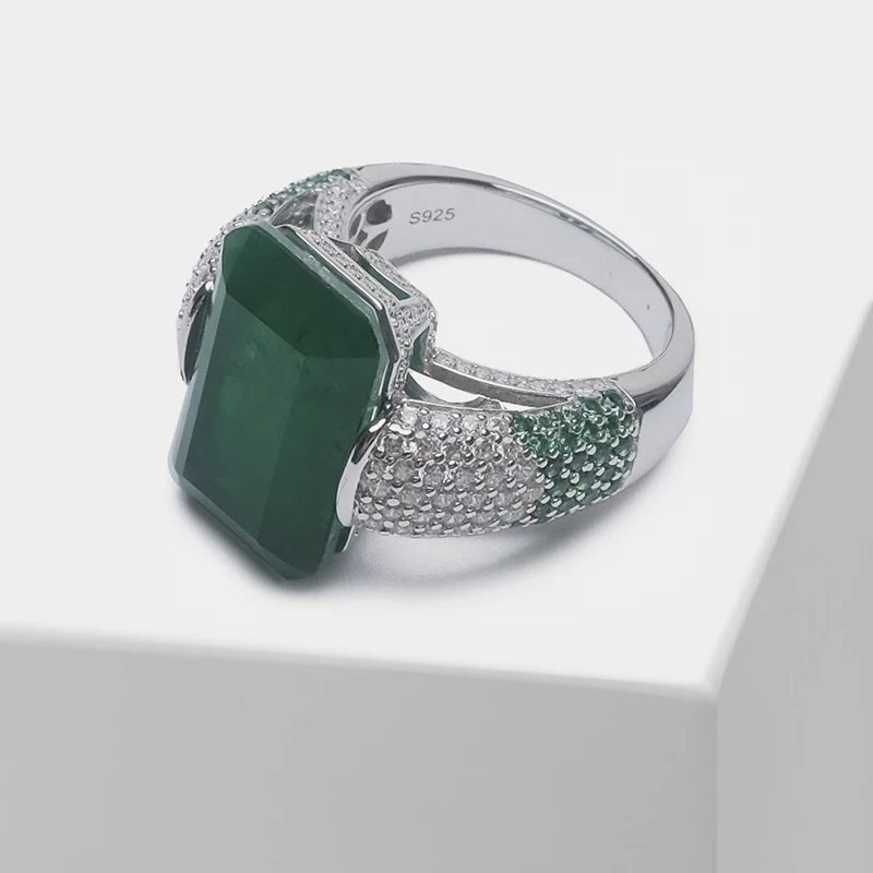 

Local focal silver 925 Green giant fashion shiny ring