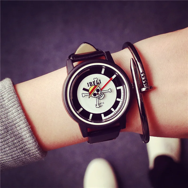 

100% New IBELI Fashion Skull One Piece EXO PU Leather Quartz Watch Wristwatch Gift for Men Boy Women Girl Student Black OP001