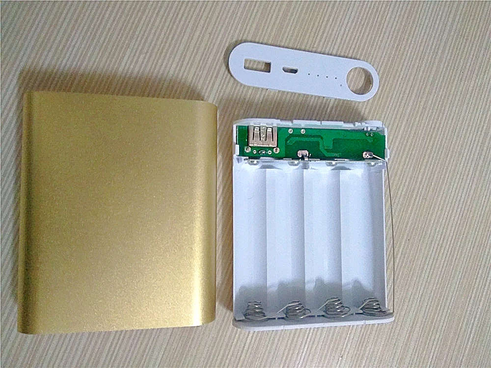 Универсальный 4X18650 зарядное устройство DIY power Bank чехол Комплект для всех сотовых телефонов