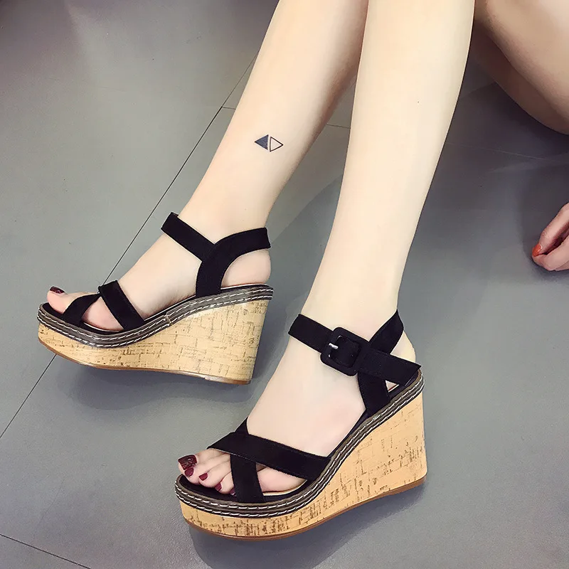 

STAN SHARK 2019 Women Summer Platform Sandals Female Fish Mouth Platform High Heels Wedge Shoes Lady Sexy Buckle Slope Sandals