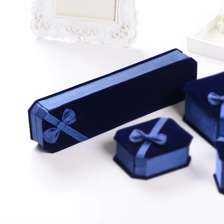 100 шт./лот Высококачественная бархатная шкатулка для ювелирных изделий подвеска