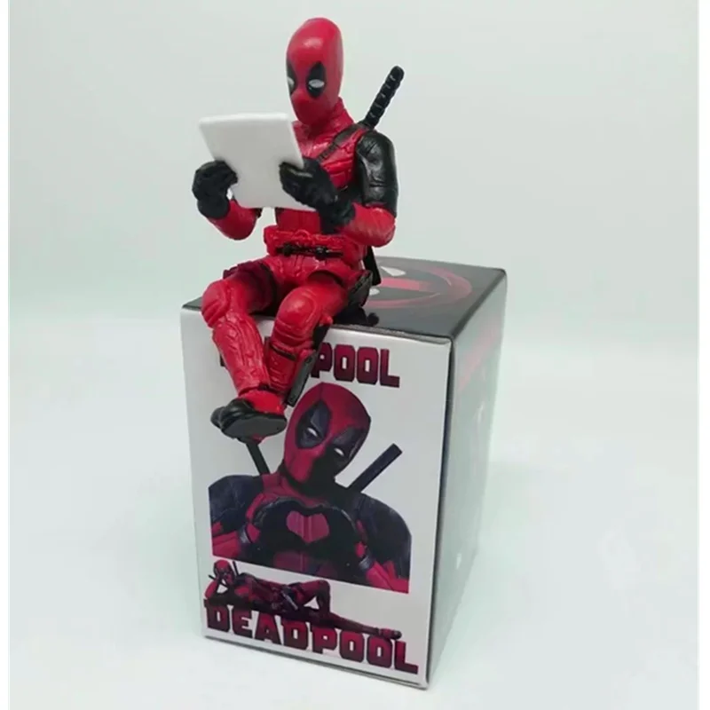 

Movie X-Men Deadpool/Wade Winston Wilson Q version Reading book Sitting position PVC Action Figure Model Toy Boxed N899