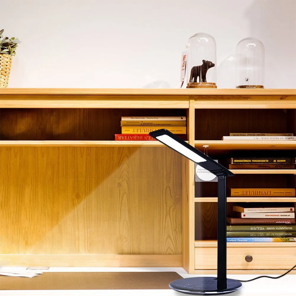 

LED Desk Lamp with 10W Qi Fast Wireless Charger Dimmable Adjustable Bedside Table Lamp JDH99