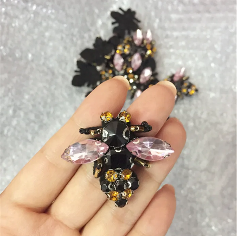 

10PCS Bees Sequins Rhinestones Bead Brooch Patches Applique Vintage Embroidered Fabric Sew On Patch Fashion Clothing Decoration