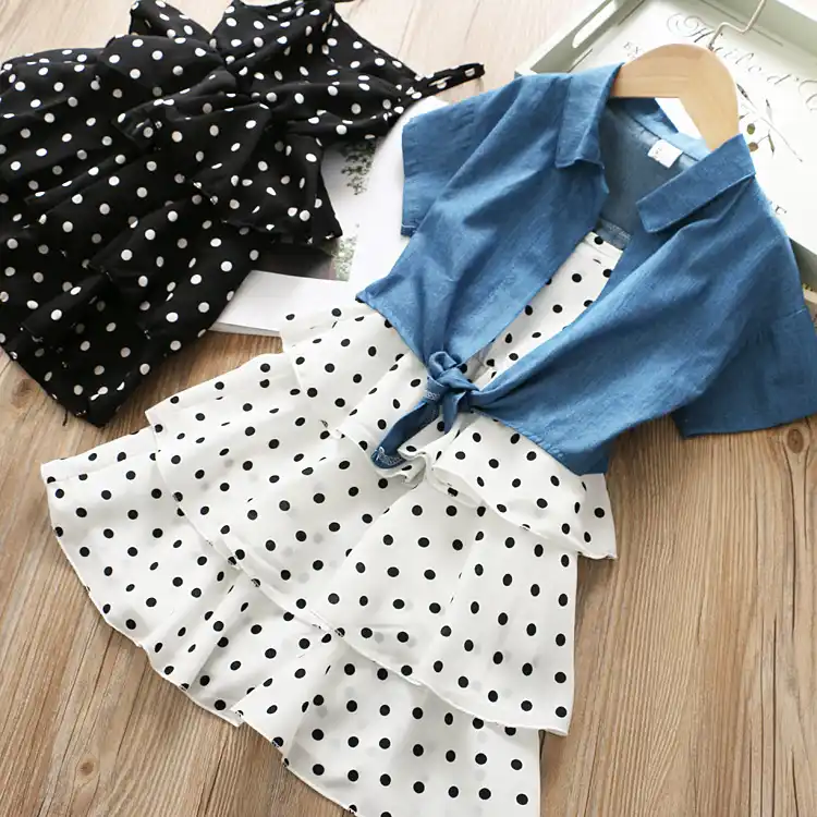 short sleeve cardigan outfit