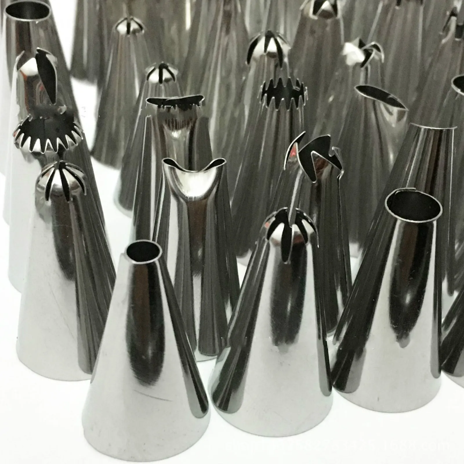 Cake Decorating Tips Set 48pcs 36pcs Good Quality Stainless Steel Icing Piping Nozzles Pastry Cake Baking Cupcake Nozzle Tools Cake Decorating Tips Set 48pcs 36pcs Good Quality Stainless Steel Icing Piping Nozzles Pastry Cake Baking Cupcake Nozzle Tools