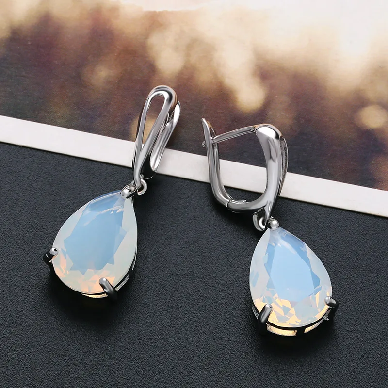 Серьги OCSERIO Gold 585 женские серьги из циркония с кристаллами в форме капли воды