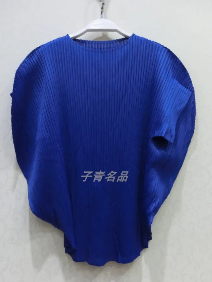 Miyake fold футболка с короткими рукавами однотонная Асимметричная футболка с круглым вырезом и манжетами Лидер продаж