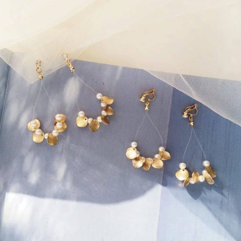 

Korean Fashion Simple Campus Goddess Jewelry Accessories Girl Women Graceful Temperament Metal Imitation Pearl Clip Earrings