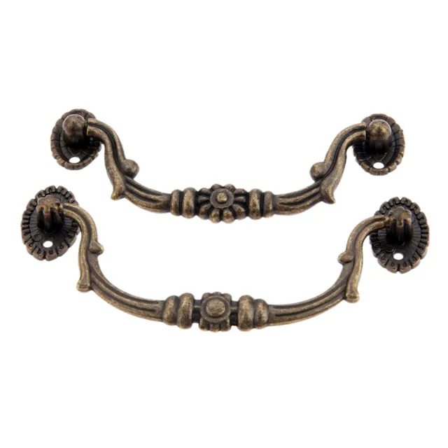 Cheap 1Pc Vintage Zinc Alloy Furniture Handle Retro Wooden Gift Box Handles Pulls Knob for Drawer Cupboard Kitchen Furniture Hardware