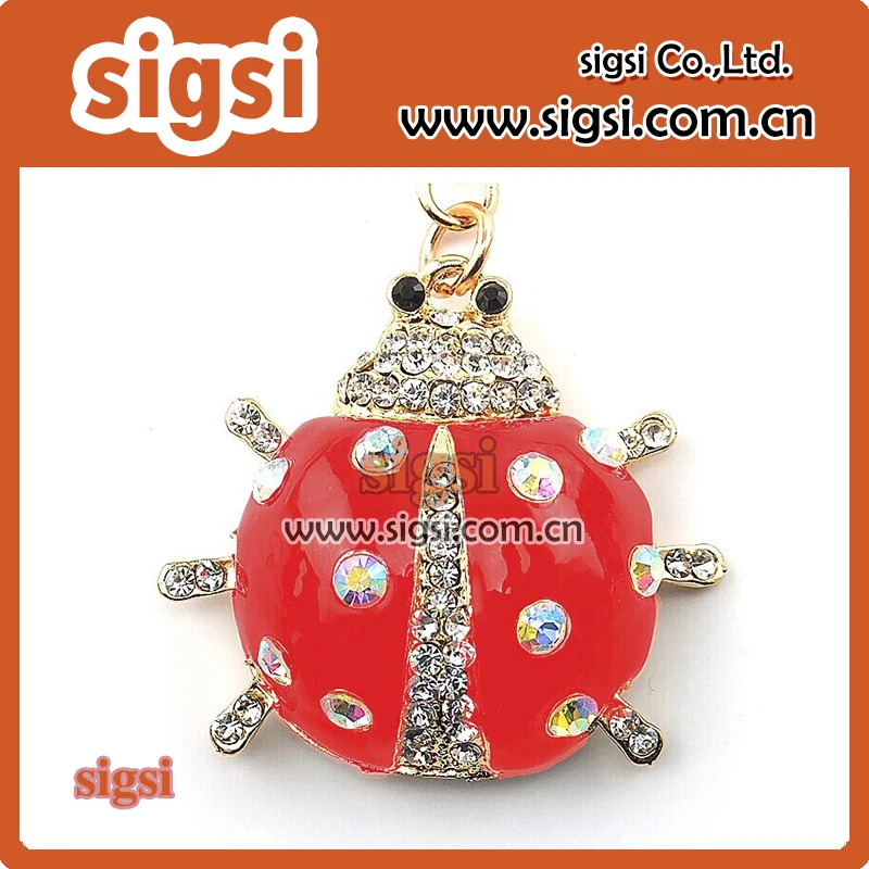 

Brilliant style beatles rhinestone pendant for girl
