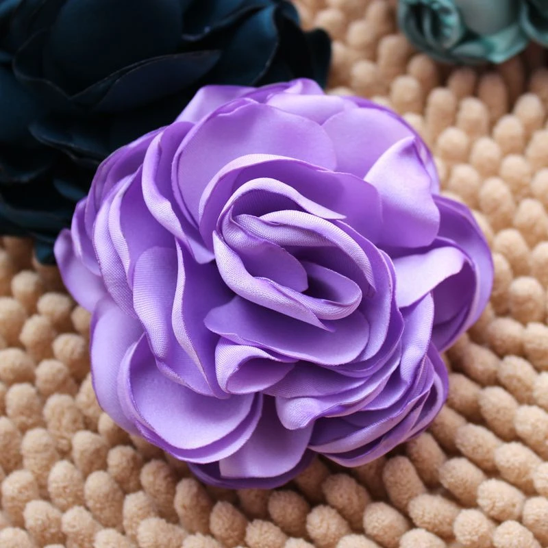1pcs Venta Al Por Menor De Flores Con Tres Flores De Cabello 1pcs Venta Al Por Menor De Flores Con Tres Flores De Cabello