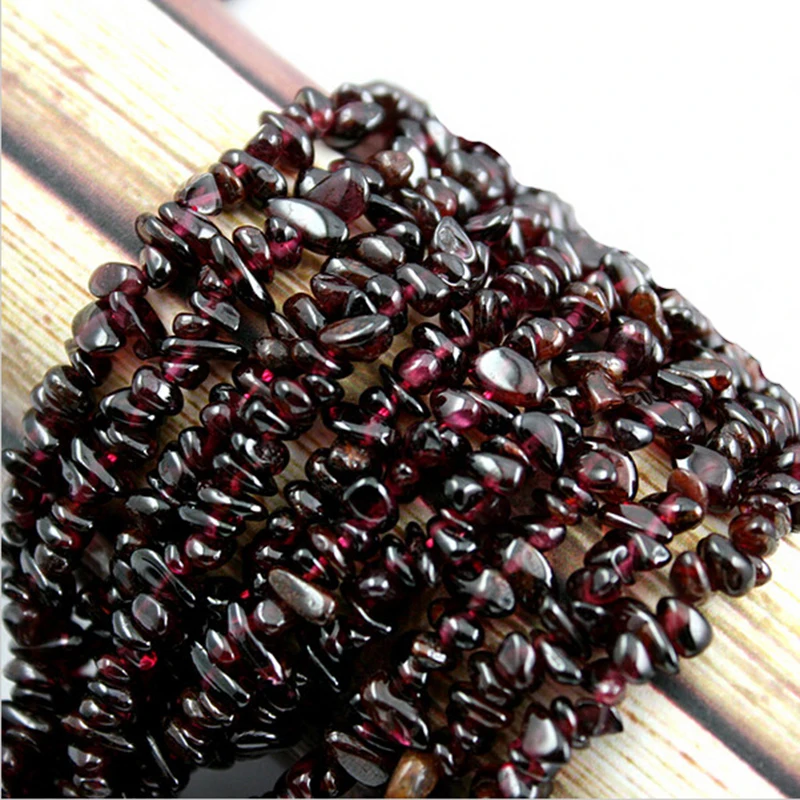 

88cm/Strand Natural Pomegranate 5-6mm Stone Beads Dark Red Garnet Irregular Chip Bead for DIY Charm Bracelet Necklace Jewelry