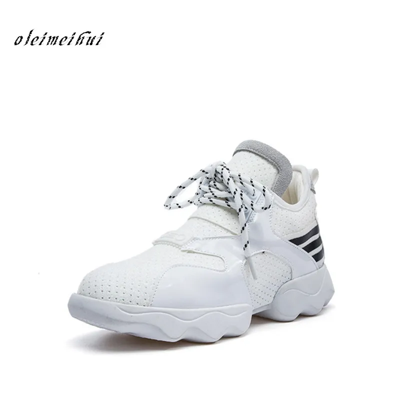 

2018 NEW Air Mesh Women Breathable Tenis Feminino Lace Up Outdoor Casual Shoes Lightweight Woman Vulcanized Sneakers Women Shoes