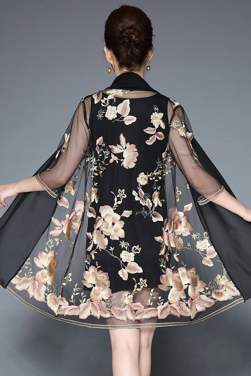 Для женщин среднего возраста элегантный цветочный платье с вышивкой комплект из двух предметов Половина рукава O средства ухода за кожей Шеи