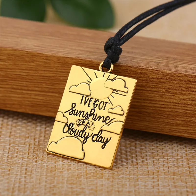 fashion necklace09