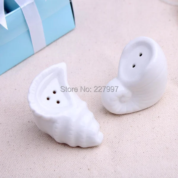 

NEW ARRIVAL The Ocean Style A Pair Of Conch Salt and Pepper Shakers Set Wedding Favors and Gifts 100sets=200pcs/lot