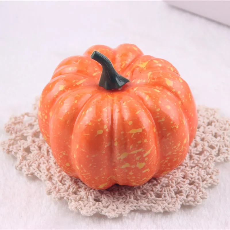 Big Realistic Fall Mini Artificial Pumpkins Foam Pumpkins 8.5cm Small