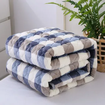 

180*200cm Flannel blanket singleplayer thermal thickening coral fleece bed sheet cotton-padded blanket winter double layer